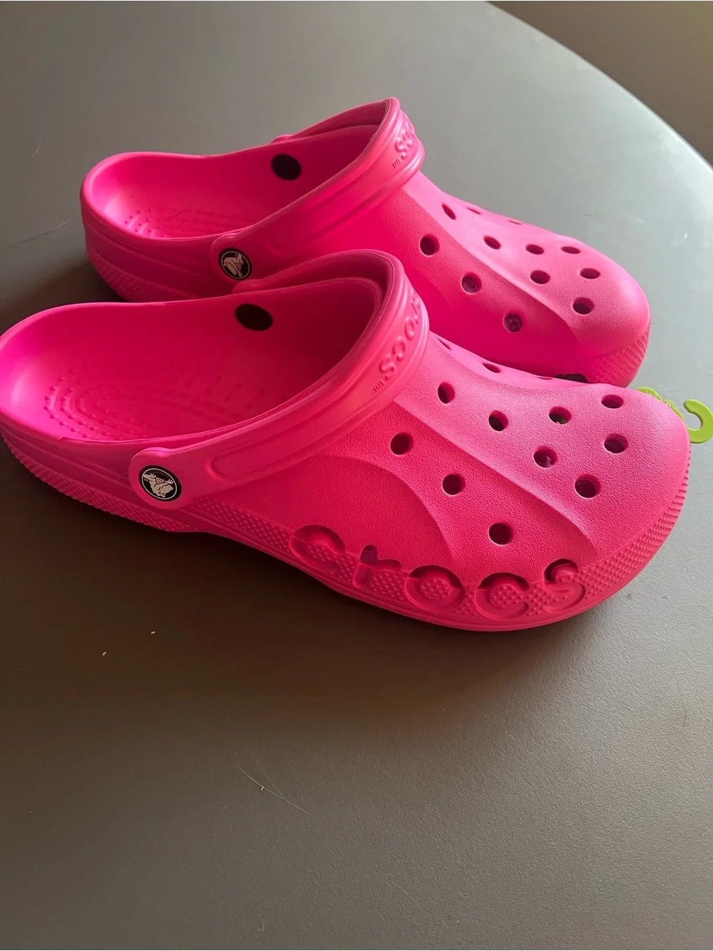 CROCS Classic Clog in Hot Pink